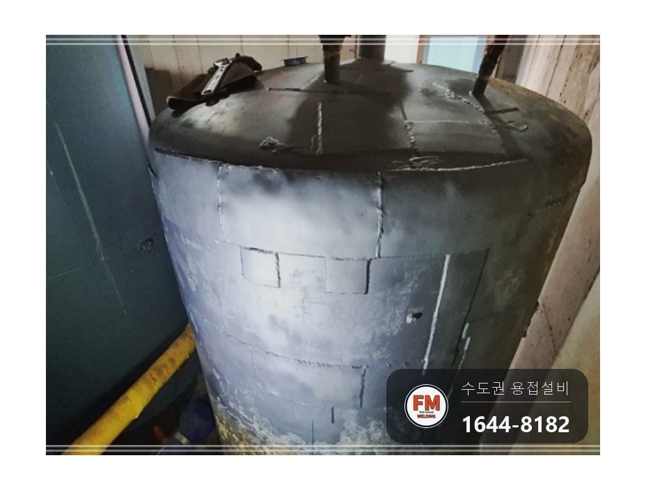 객실 온수탱크 누수 6년차 사방 크랙 판재 보강 가스켓 교체 시공 사진 1