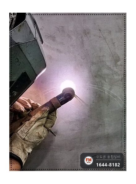 온수탱크 내부청소 출입구 타공 크랙 육성 용접 판재 보강 코팅 시공 사진 10