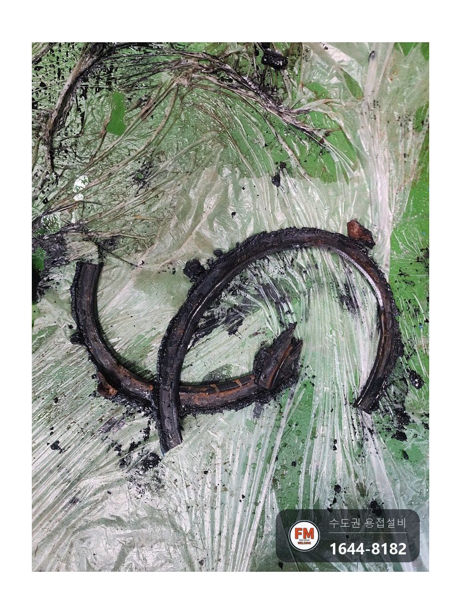 온수탱크 재누수 서포트 금 파내기 이중 보강 세척 코팅 시공 사진 8
