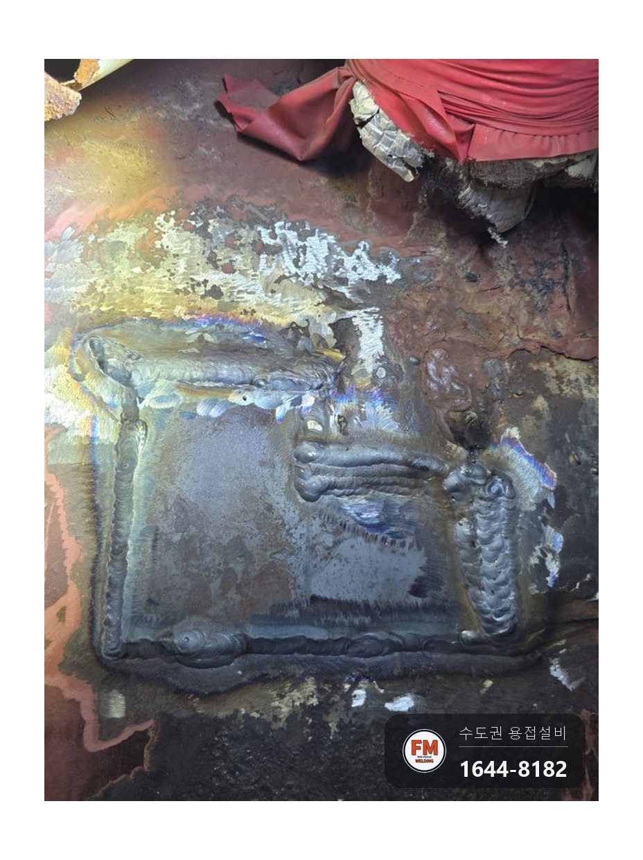 사우나 보일러실 온수탱크 하부 판재 덧방 시공 후